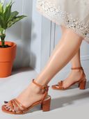 Tan color option, Currently selected