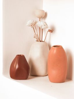 PUREZENTO - Bud Vase In Multi-Color (Set of 3)