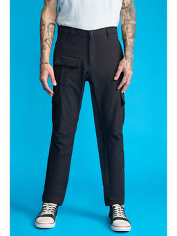 FREAKINS - Men Black Solid Slim Cargo
