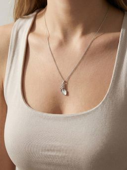 Silberry - 925 Sterling Silver White Leaf Trail Necklace