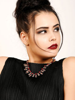 Odette - Red & White Embellished Necklace Set