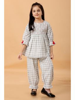 MASTARANG - White Checks Tunic and Pant