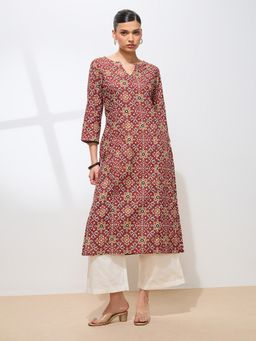 Shaily - Women Maroon Cotton Geometric Printed Kurta