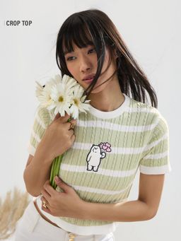 The Souled Store - Womens Official We Bare Bears: Hearts Crop Top
