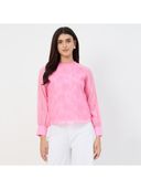 Pink color option, Currently selected