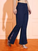 Blue color option, Currently selected