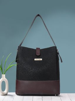 Legal Bribe - Textured Shoulder Bag - Black