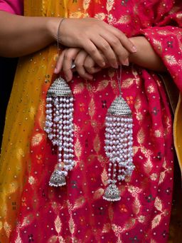 AG'S - Diamond White Pearl Silver Plated Kaleera