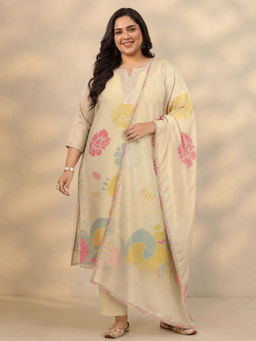 Extra love by Libas - Gold Printed Straight Silk Blend Kurta with Pant and Dupatta