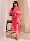 Pink color option