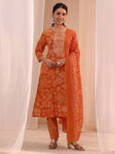 Orange color option, Currently selected