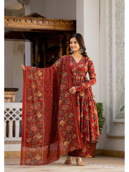 Meera Fab - Maroon Floral Regular Cotton Kurta with Pant and Dupatta