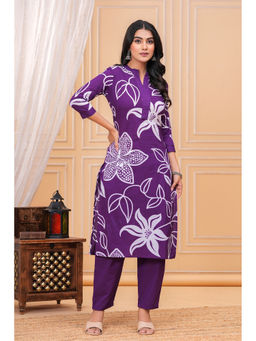 Meera Fab - Purple Floral Regular Cotton Kurta and Pant