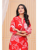 Red color option, Sold out, Currently selected