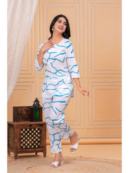 Meera Fab - White Abstract Regular Cotton Kurti and Pant