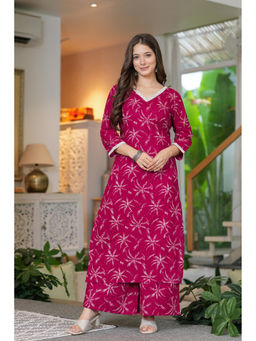 Meera Fab - Maroon Floral Regular Cotton Kurta and Palazzo