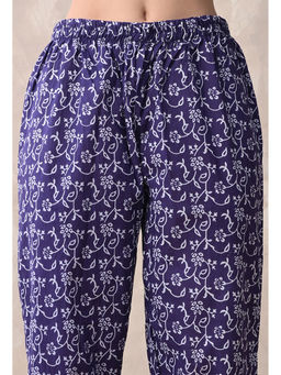 Meera Fab - Purple Floral Regular Cotton Kurta with Pant and Dupatta