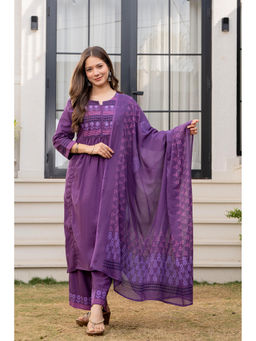Meera Fab - Purple Printed Regular Cotton Kurta with Pant and Dupatta