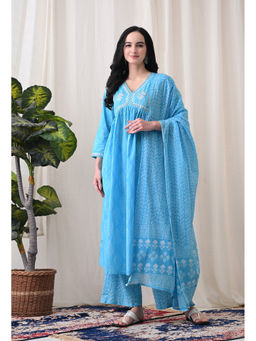 Meera Fab - Blue Embroidered Regular Cotton Kurta with Pant and Dupatta