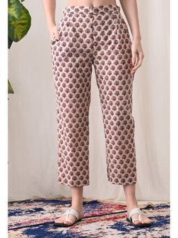 Meera Fab - Peach Floral Regular Cotton Kurta and Pant