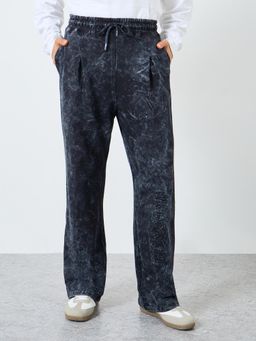 Styli - Men Black Oversized Casual Trousers