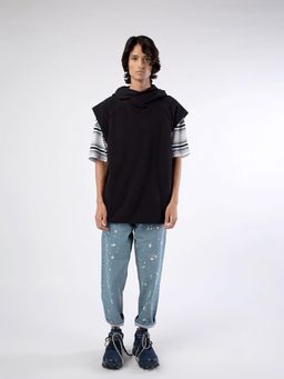 WOODLAND - Men Black Sleeveless Jacket