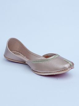NR by Nidhi Rathi - Solid Rose Gold Juttis