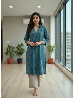 BulBul - Women Teal Rayon Kurta with Pant (Set of 2)