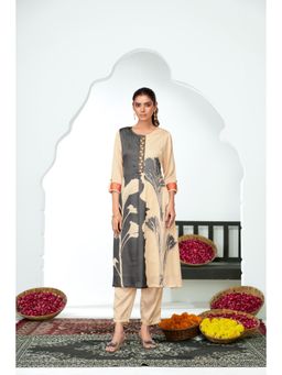 BulBul - Arwa Silk Grey Kurta and Pant (Set of 2)