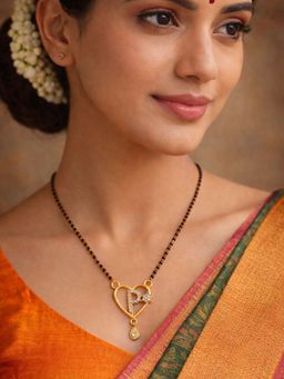 Digital Dress Room - Short Mangalsutra Designs With Husband Initial Custom P Alphabet Pendant