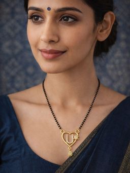 Digital Dress Room - Short Mangalsutra Designs With Husband Initial Custom U Alphabet Pendant