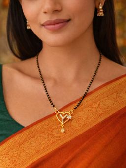 Digital Dress Room - Short Mangalsutra Designs With Husband Initial Custom Y Alphabet Pendant