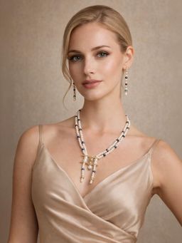 Odette - White Alloy Pearl Neckpiece For Women