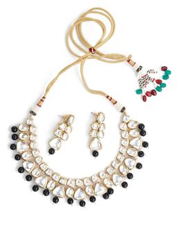 Odette - Women Beautiful Kundan And Black Mani Necklace With Earrings