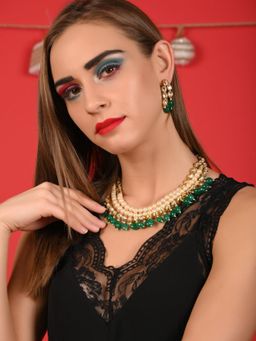 Odette - Women Layered Blissful Green Kundan-Pearl-Mani Necklace With Earrings