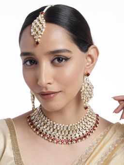 Peora - Kundan Style Maroon Choker Necklace and Earrings with Maang Tikka