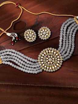 Peora - Kundan and Beads Studded Choker Necklace with Round Earrings