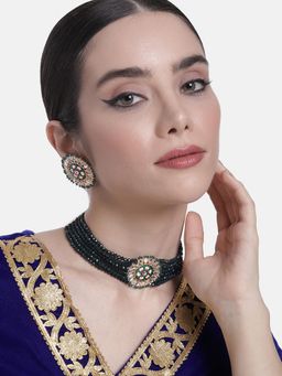 Peora - Green Kundan and Beads Studded Choker Necklace and Earrings for Women