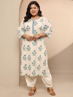 Extra love by Libas - Off White Floral Printed Panelled Straight Kurta With Pocket