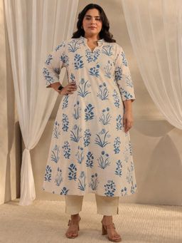 Extra love by Libas - Off White Floral Printed A-Line Kurta With Pocket