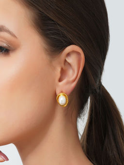 ZARIIN - 22Kt Gold Plated Brass White Shell Pearl Glam & Party Wear Studs Earrings