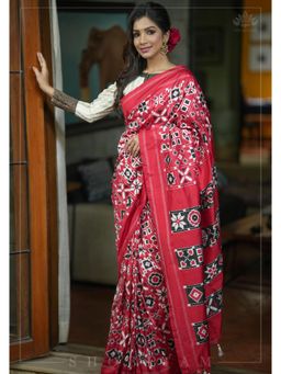 Shobitam - Exquisite Telia Rumal 12 Motif Ikkat Pure Silk Handwoven Saree With Unstitched Blouse
