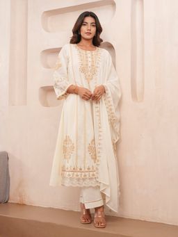 Gahan - Cotton Floral & Paisley Embroidered Off White & Brown Kurta Pant & Dupatta (Set of 3)