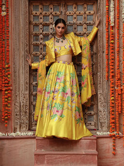 Gazab By Miku Kumar - Yellow Roma Jacket with Lehenga, Blouse and Dupatta (Set of 4)