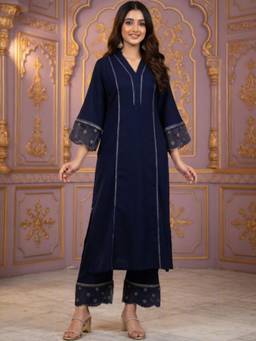 Gahan - Women Organza and Lace Detailed Kurta - Navy Blue