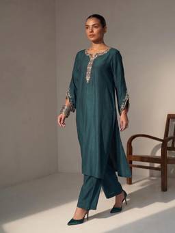 Gahan - Solid Kurta with Zari Embroidery Yoke Paired with Pant - Teal