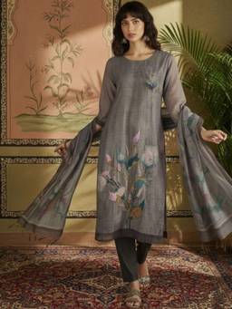 Gahan - Women Graceful Grey Kurta Gota Patti Detailing Paired With Pant And Dupatta