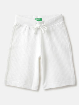 United Colors of Benetton - Textured Regular Fit Shorts