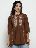 Brown color option, Currently selected