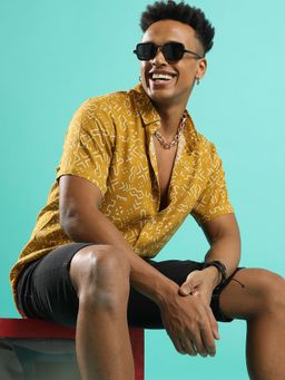 Campus Sutra - Men'S Mustard Yellow Minimal Aztec Shirt